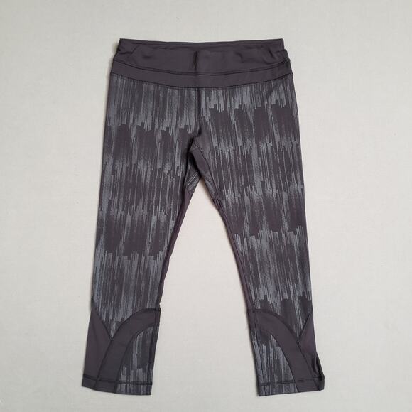 Lululemon Athletica Black‎ & Gray Crop Yoga Leggings Workout Size 8 - Picture 1 of 6